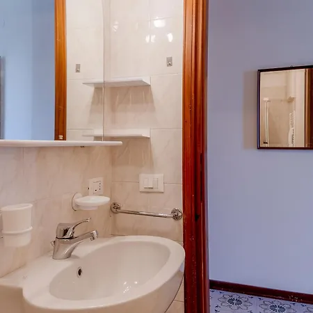 Turchese Seaview Апартаменти Санремо